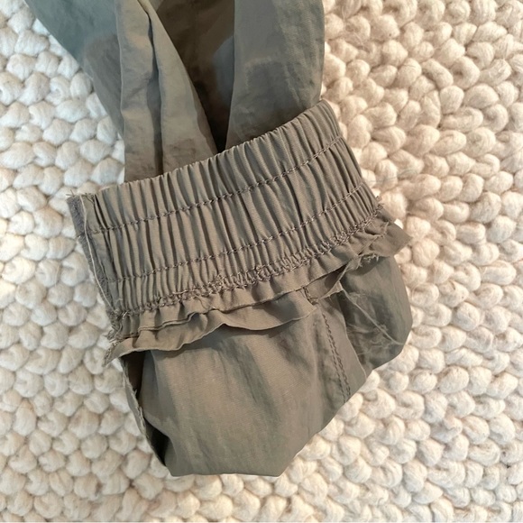 Wilo The Label Parachute Pants, Women’s Khaki Green Medium - Picture 10 of 11